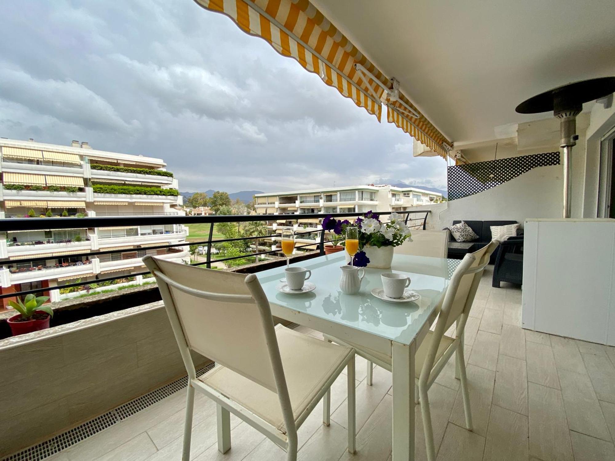 Apartamento Con Vistas Y Terraza En Guadalmina Mad Marbella Exterior foto